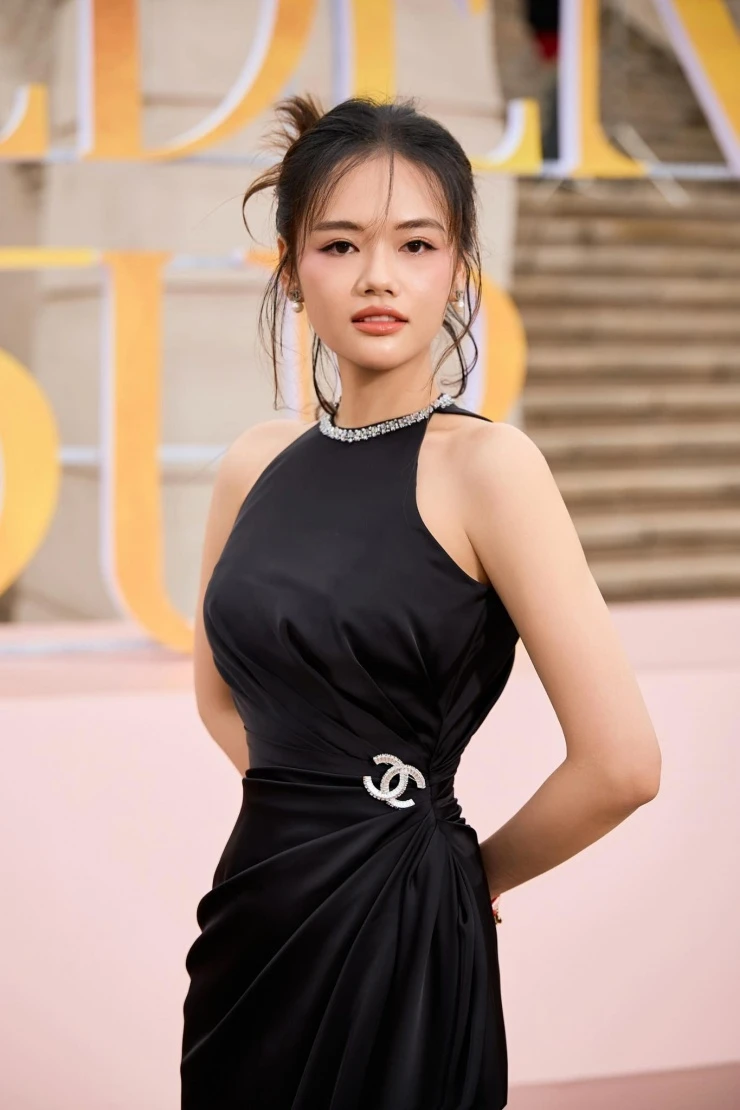 Nữ diễn viên bị ghét nhất trong phim giờ vàng có Phương Oanh là ai? Nữ diễn viên bị ghét nhất trong phim giờ vàng có Phương Oanh là ai?