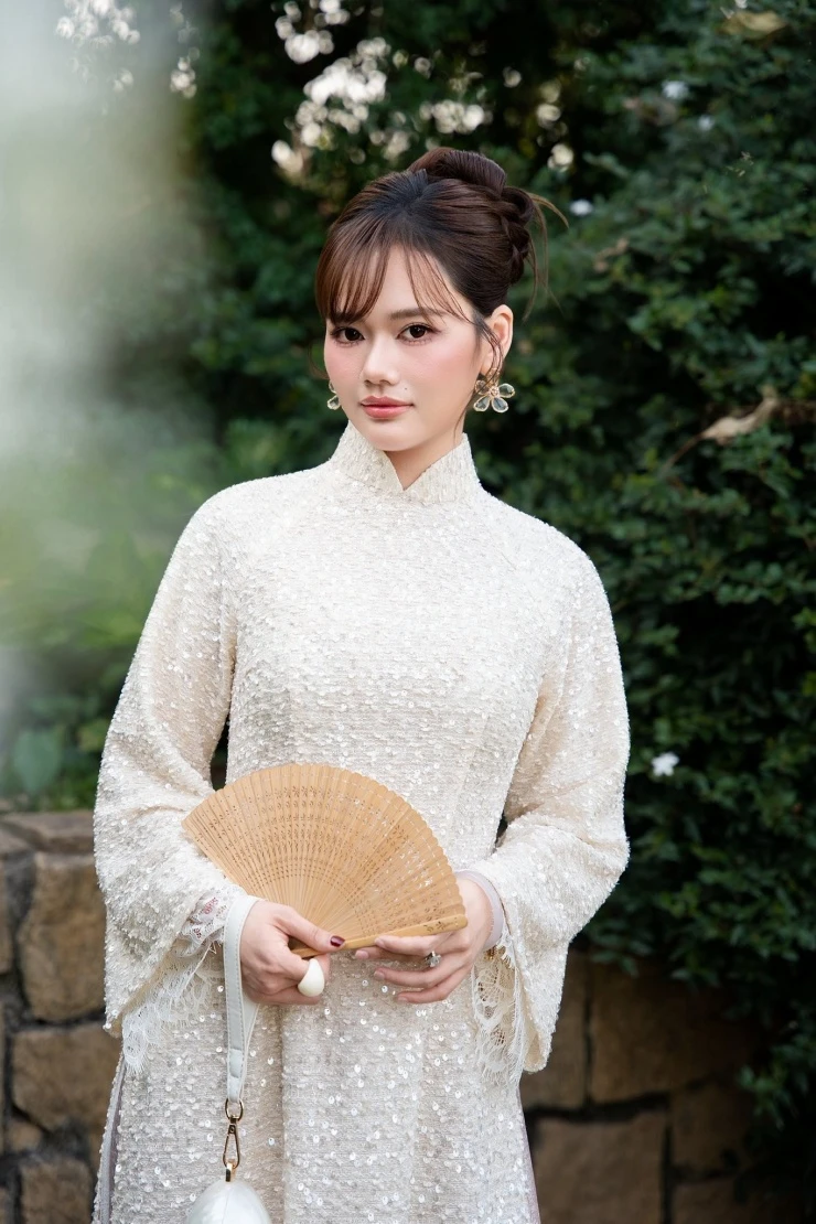 Nữ diễn viên bị ghét nhất trong phim giờ vàng có Phương Oanh là ai? Nữ diễn viên bị ghét nhất trong phim giờ vàng có Phương Oanh là ai?