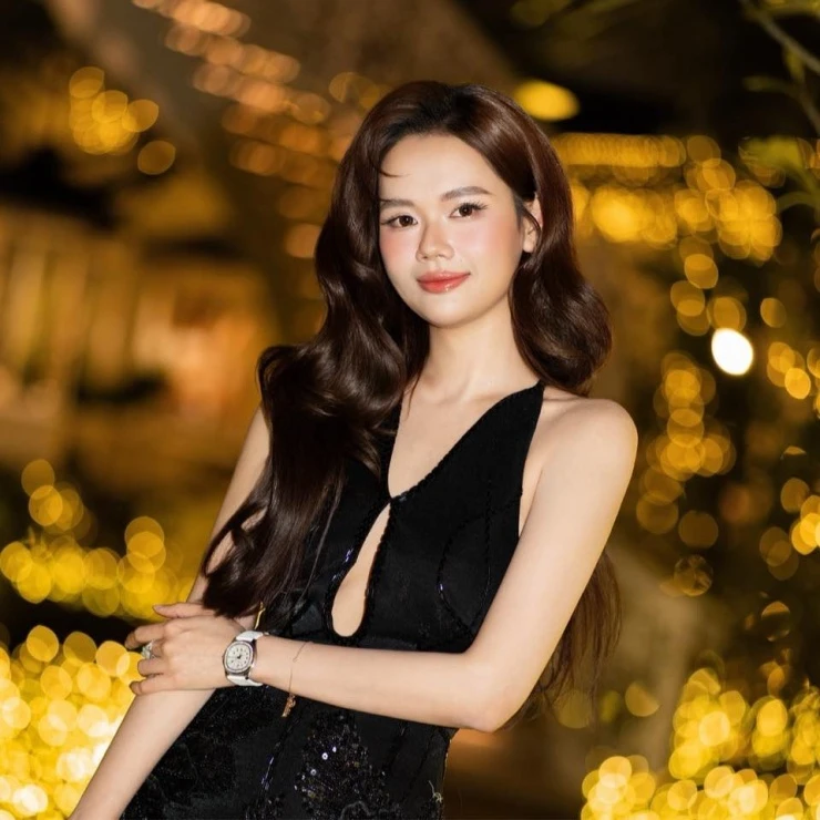 Nữ diễn viên bị ghét nhất trong phim giờ vàng có Phương Oanh là ai? Nữ diễn viên bị ghét nhất trong phim giờ vàng có Phương Oanh là ai?