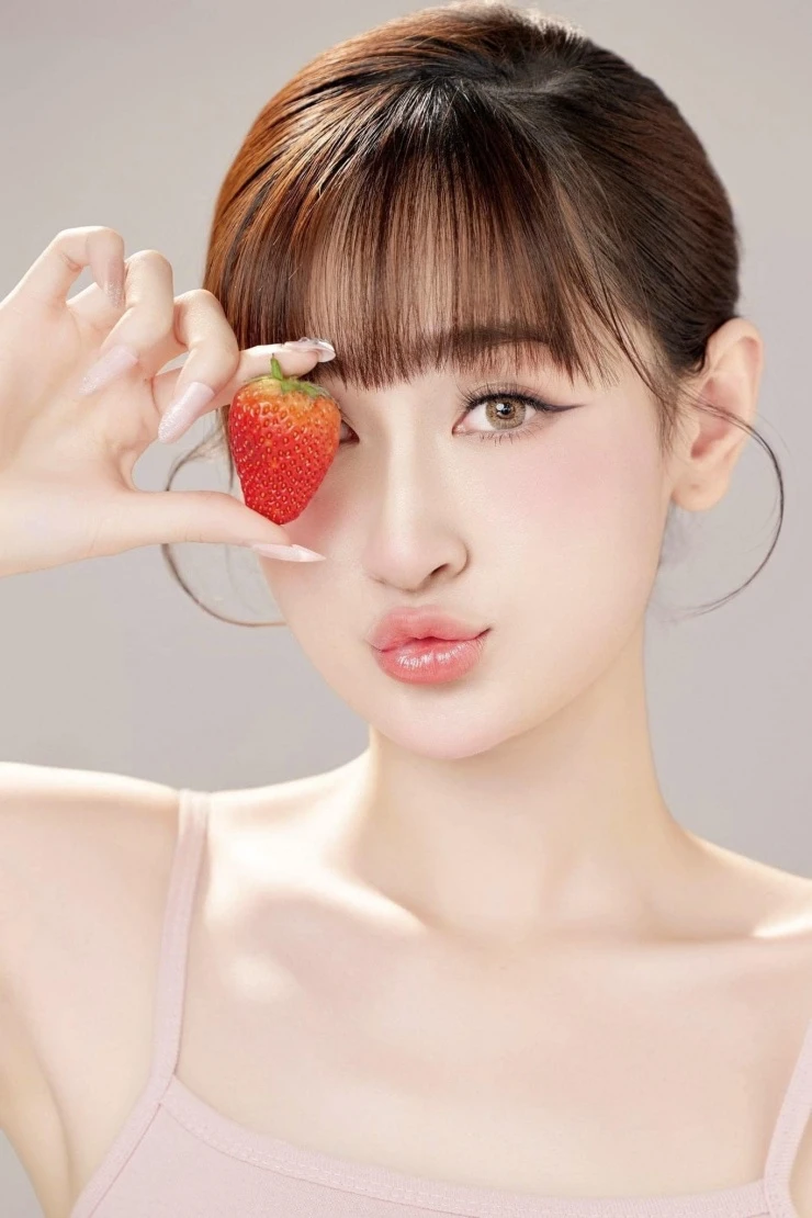 Nữ diễn viên phim giờ vàng VTV ngoài đời đang phụ mẹ bán bún là ai?