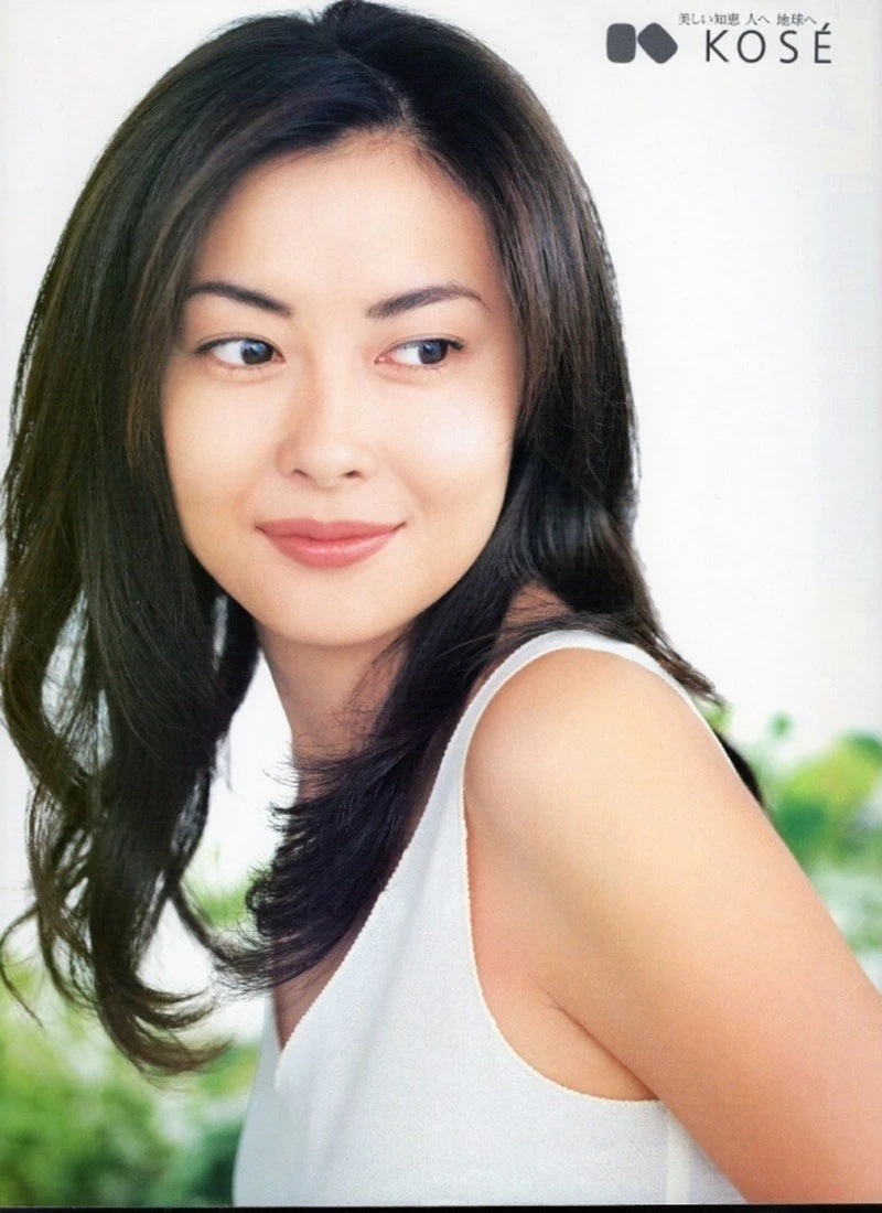 Nữ diễn viên qua đời đột ngột trong phòng tắm, con trai từ chối thừa kế 329 tỷ đồng vì một lý do Nữ diễn viên qua đời đột ngột trong phòng tắm, con trai từ chối thừa kế 329 tỷ đồng vì một lý do