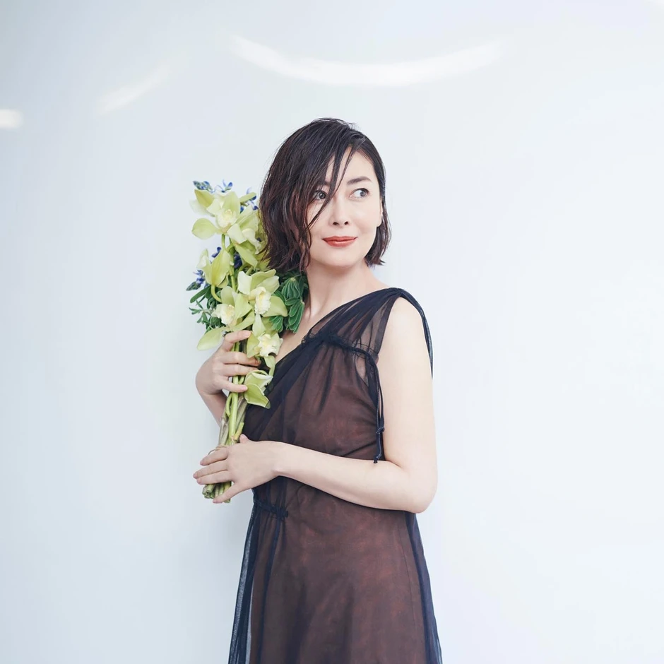 Nữ diễn viên qua đời đột ngột trong phòng tắm, con trai từ chối thừa kế 329 tỷ đồng vì một lý do Nữ diễn viên qua đời đột ngột trong phòng tắm, con trai từ chối thừa kế 329 tỷ đồng vì một lý do