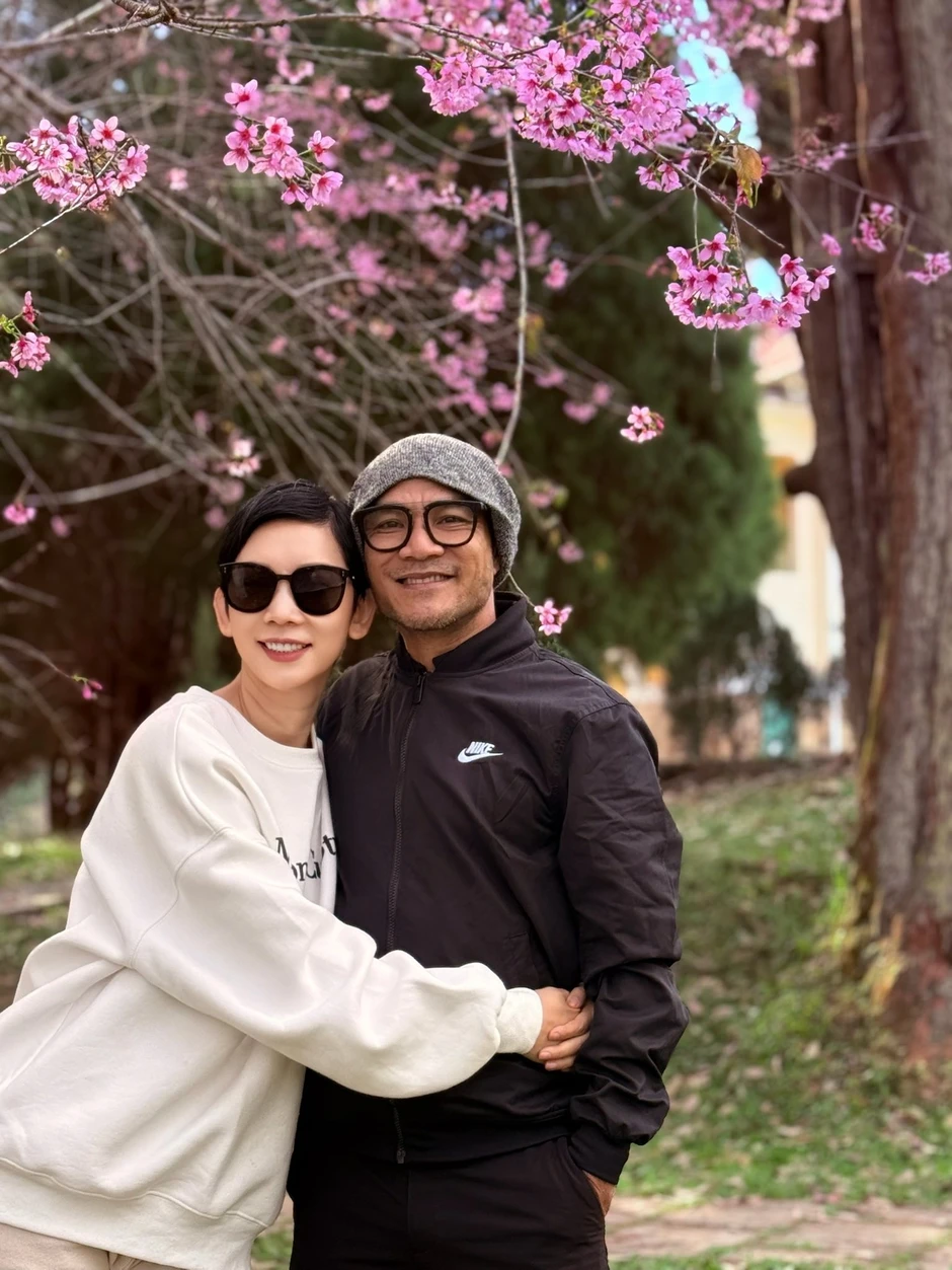 Nữ nghệ sĩ đình đám dứt khoát nói không khi chồng hỏi: "Nếu được chọn lại, em có lấy anh không?"