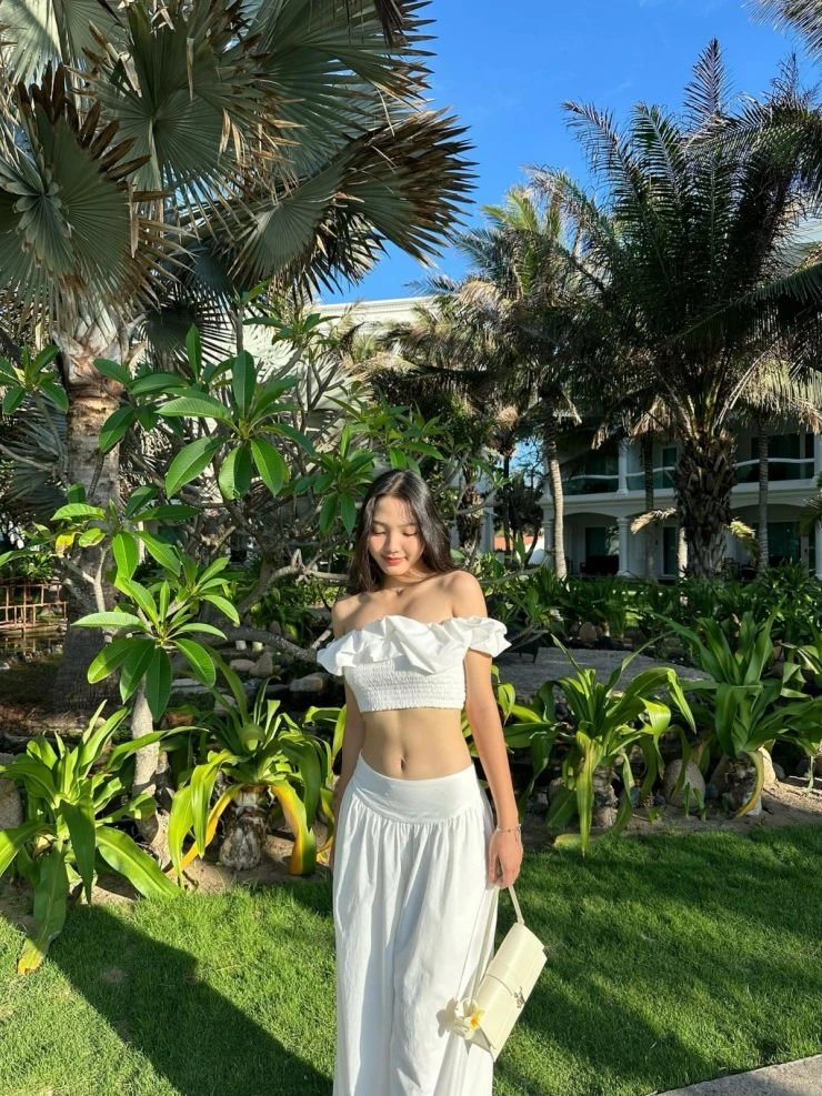 Nữ sinh cao 1m75 đóng phim cùng Trường Giang, Kiều Minh Tuấn Nữ sinh cao 1m75 đóng phim cùng Trường Giang, Kiều Minh Tuấn