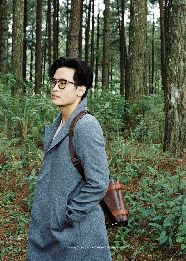 Ở tuổi U50, quý ông Vbiz hát Tháng Tư là lời nói dối của em vẫn độc thân, chăm làm từ thiện