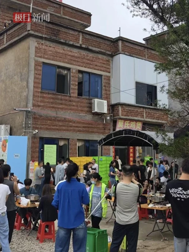 Ông chủ quán lẩu kiếm 20 triệu mỗi ngày đuổi không hết khách, công khai chia sẻ kinh nghiệm 30 năm làm nghề: Bí quyết không nằm ở công thức