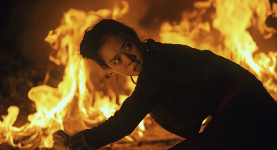 Phí Phông: Quỷ Máu Rừng Thiêng: Câu chuyện vượt khỏi khuôn khổ kinh dị