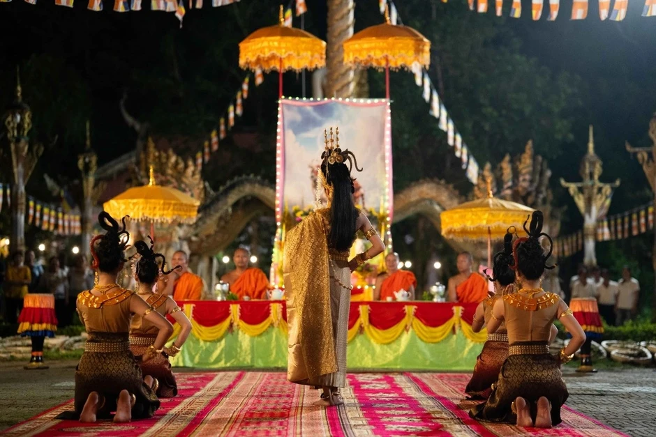 Phim Việt lễ 30/4: Kinh dị thắng thế, đạo diễn trăm tỷ ngã ngựa?