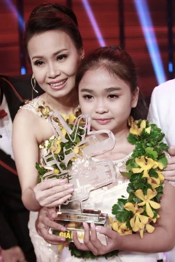 Quán quân "Giọng hát Việt nhí": Người lấy lại hào quang, người mắc kẹt vì ồn ào Quán quân "Giọng hát Việt nhí": Người lấy lại hào quang, người mắc kẹt vì ồn ào