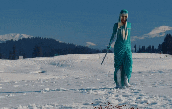 Quỳnh Anh Shyn làm gì mà giàu thế?