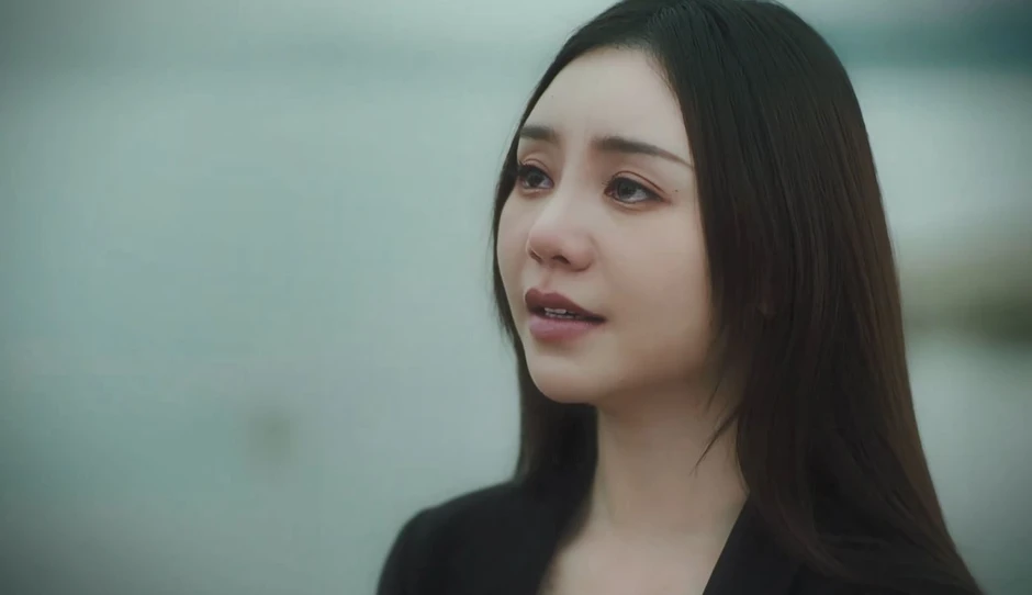 Quỳnh Kool ngoài đời đẹp như Phạm Băng Băng, lên phim như ma nữ