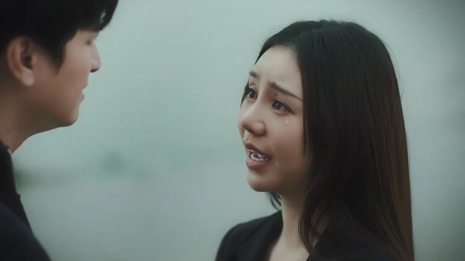 Quỳnh Kool ngoài đời đẹp như Phạm Băng Băng, lên phim như ma nữ