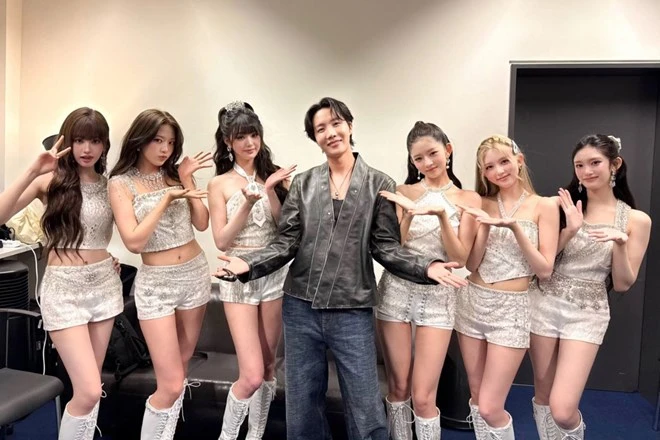 Rổ bằng chứng V (BTS) hẹn hò Jang Won Young kém 9 tuổi