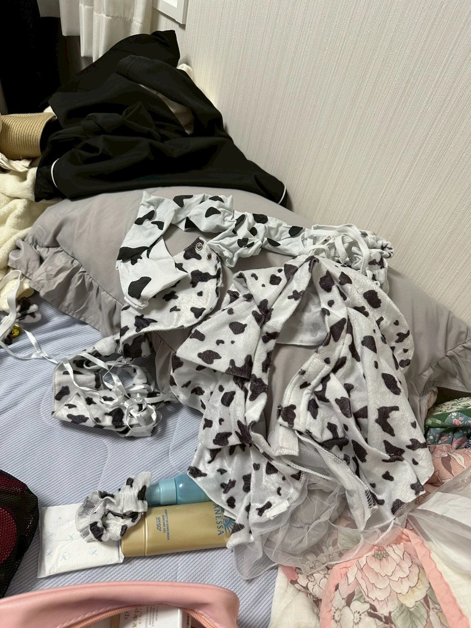 Rủ bạn trai qua phòng, hot girl khiến đối phương "chạy mất dép"