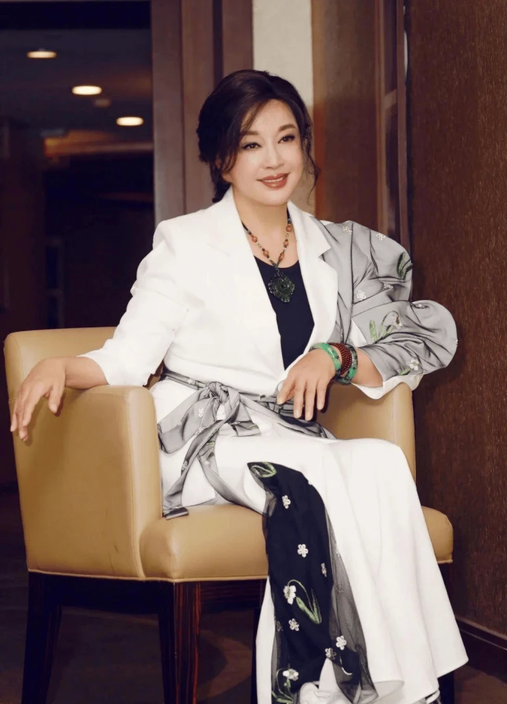 Sao hạng A châu Á lao đao vì tin giả: Từ “đột tử” đến bê bối bịa đặt gây sốc