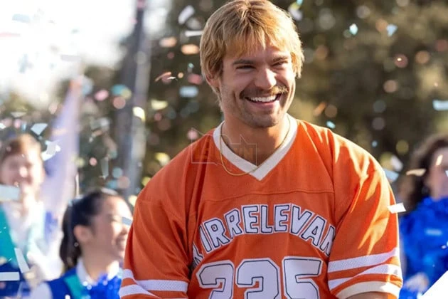 Sao Nam David Corenswet Gây Chú Ý Với Tạo Hình Mới Trong Phim Thể Thao Mr. Irrelevant