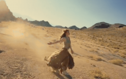 Sao Việt hạng A tung MV không chút bọt sóng, vì đâu nên nỗi?