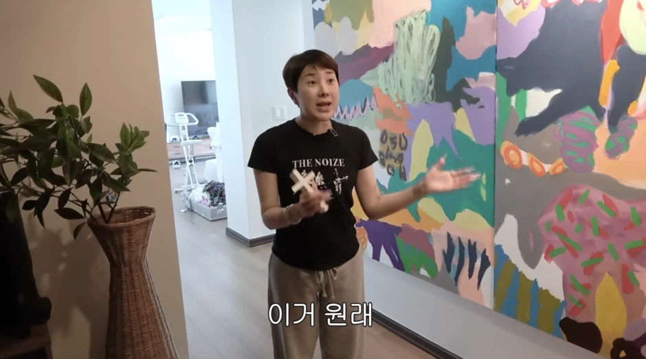 Seo In Young hết thời 1800 ngày không ai mời đi hát, về nông thôn sống bán sạch đồ hiệu