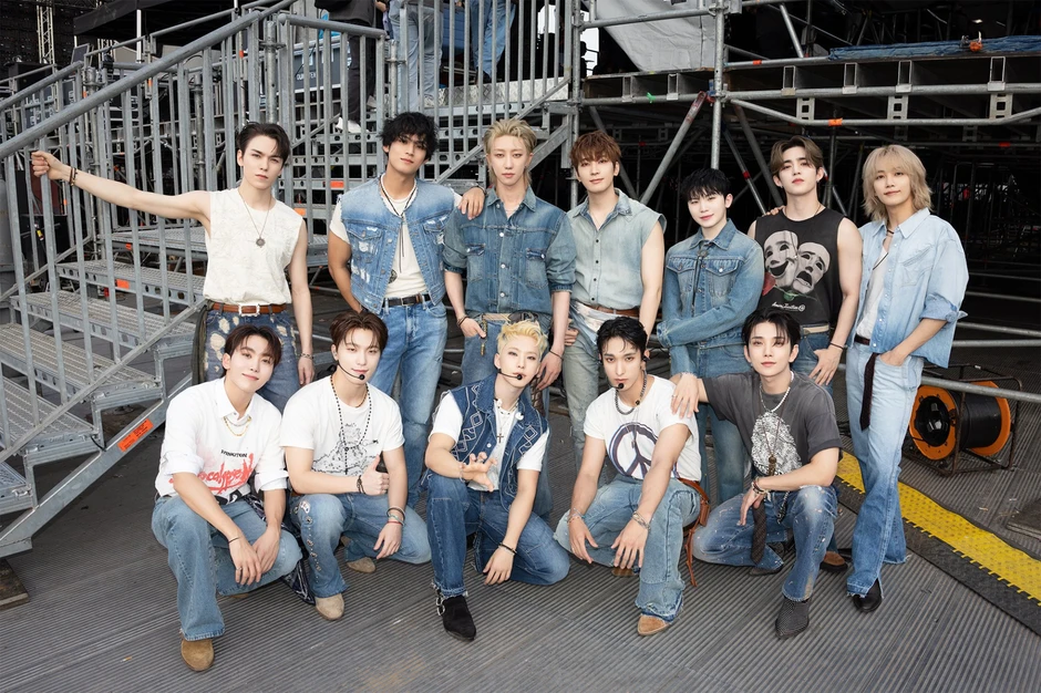 SEVENTEEN tái ký lần 2, được gọi là "điều kì diệu của showbiz"