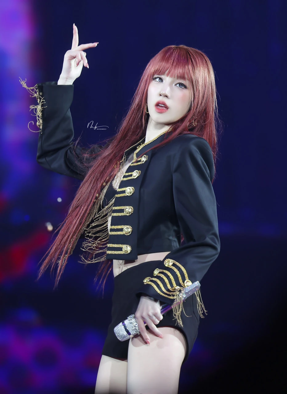 Showbiz có mỹ nhân là tiểu thư giới thượng lưu kín tiếng đi hát