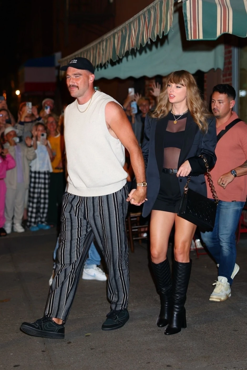 Siêu đám cưới chấn động New York của Taylor Swift Siêu đám cưới chấn động New York của Taylor Swift