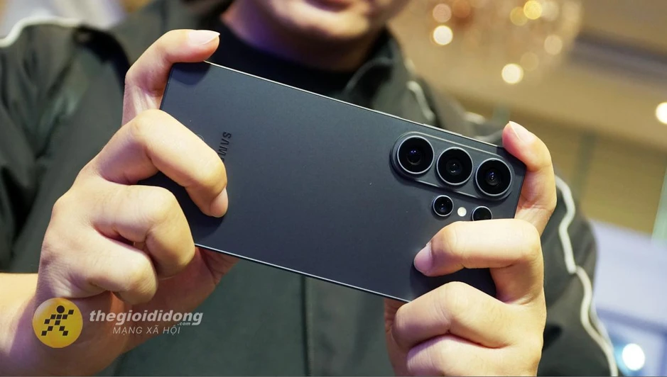 So sánh Galaxy S26 Ultra và S25 Ultra: Bước Tiến Đột Phá So sánh Galaxy S26 Ultra và S25 Ultra: Bước Tiến Đột Phá