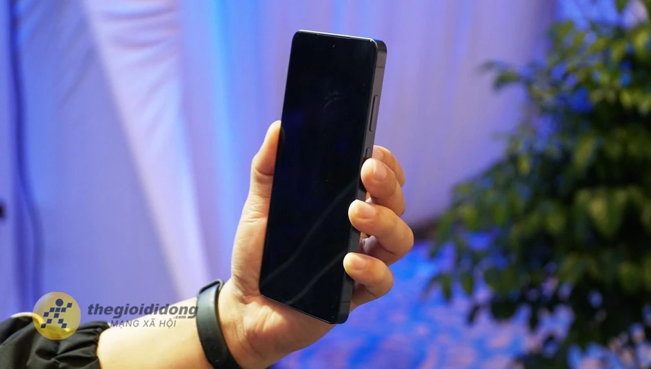 So sánh Galaxy S26 Ultra và S25 Ultra: Bước Tiến Đột Phá So sánh Galaxy S26 Ultra và S25 Ultra: Bước Tiến Đột Phá