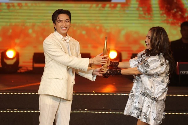 SOOBIN lập thành tích vô tiền khoáng hậu ở Giải thưởng âm nhạc Cống hiến