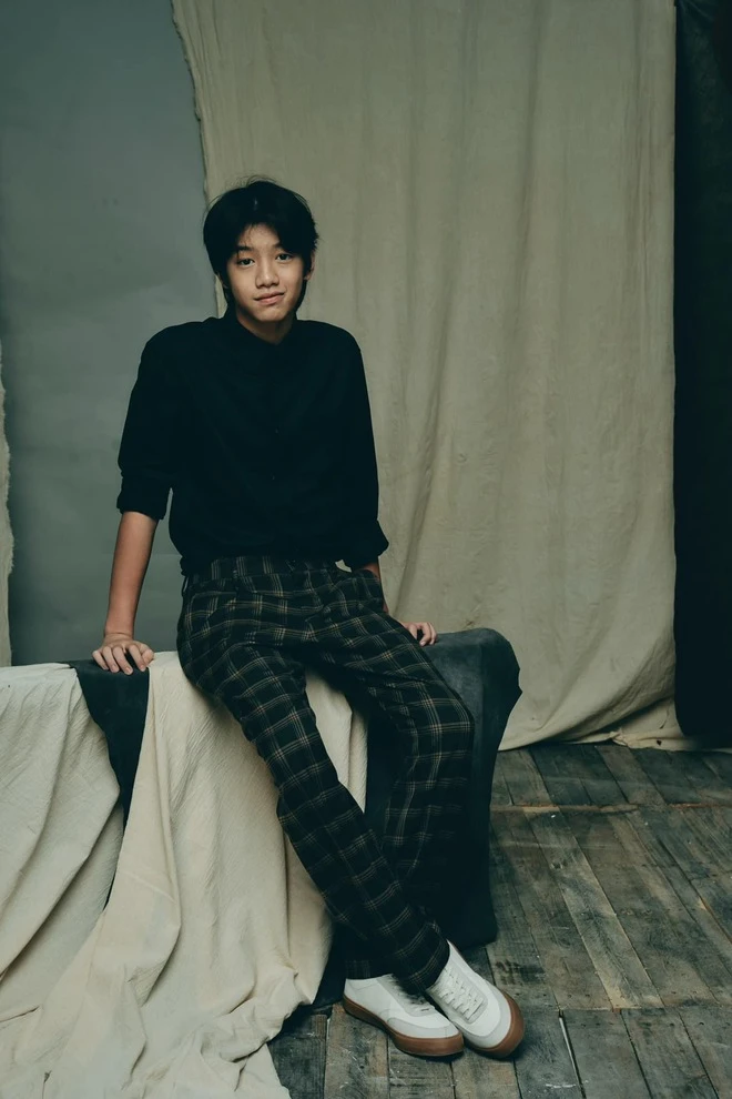 Subeo và bạn gái "khẳng định chủ quyền"