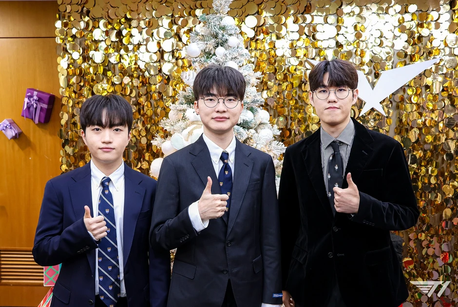 T1 tạo nên một tiền lệ chưa từng có trong lịch sử LMHT nói riêng và Esports nói chung