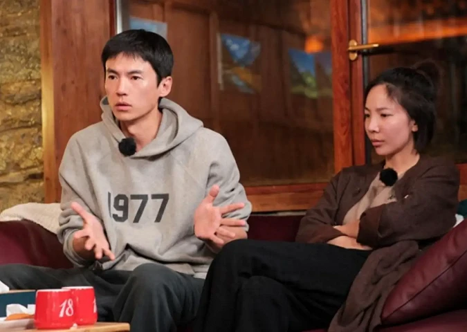 Tài tử thừa nhận ngoại tình, tạm lui giới vô thời hạn