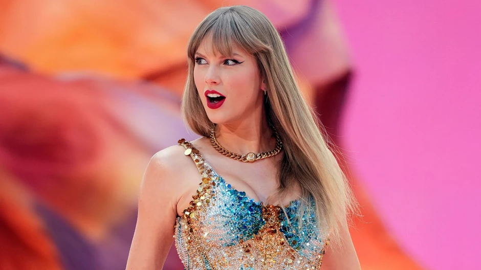 Taylor Swift lọt top nhạc sĩ vĩ đại nhất còn sống