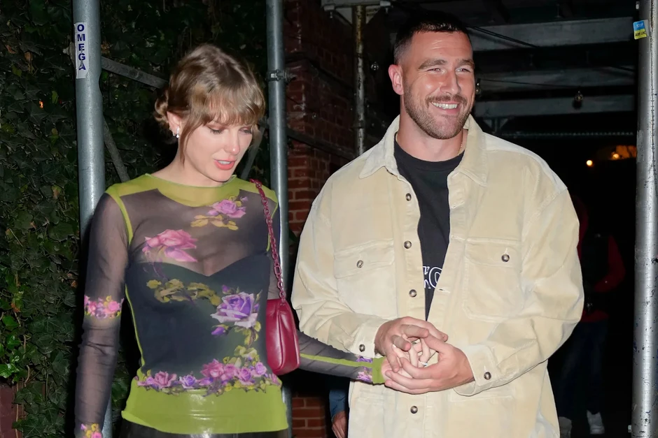 Taylor Swift và bạn trai 1m96 tổ chức đám cưới rồi mà không ai hay biết?