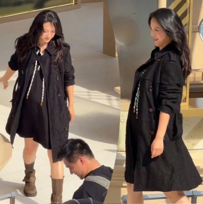 Thang Duy mang bầu ở tuổi 47