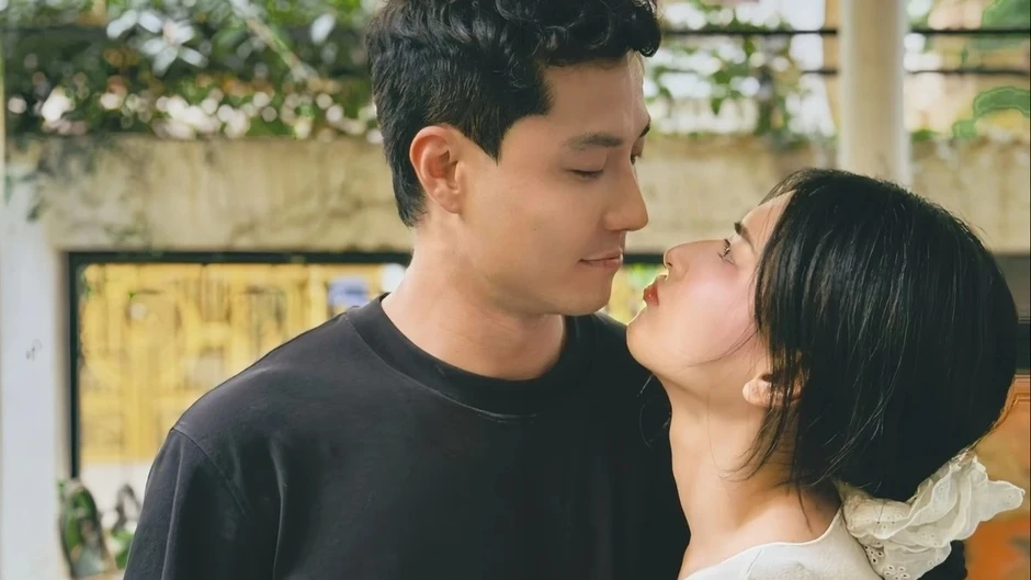 Thanh Sơn có đôi mắt tình hơn vạn bức thư tình