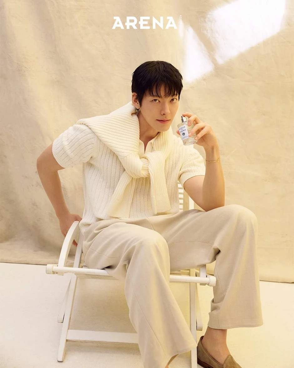 Thì ra đây là cách Kim Woo Bin rước "chị đẹp" Shin Min Ah về dinh! Thì ra đây là cách Kim Woo Bin rước "chị đẹp" Shin Min Ah về dinh!