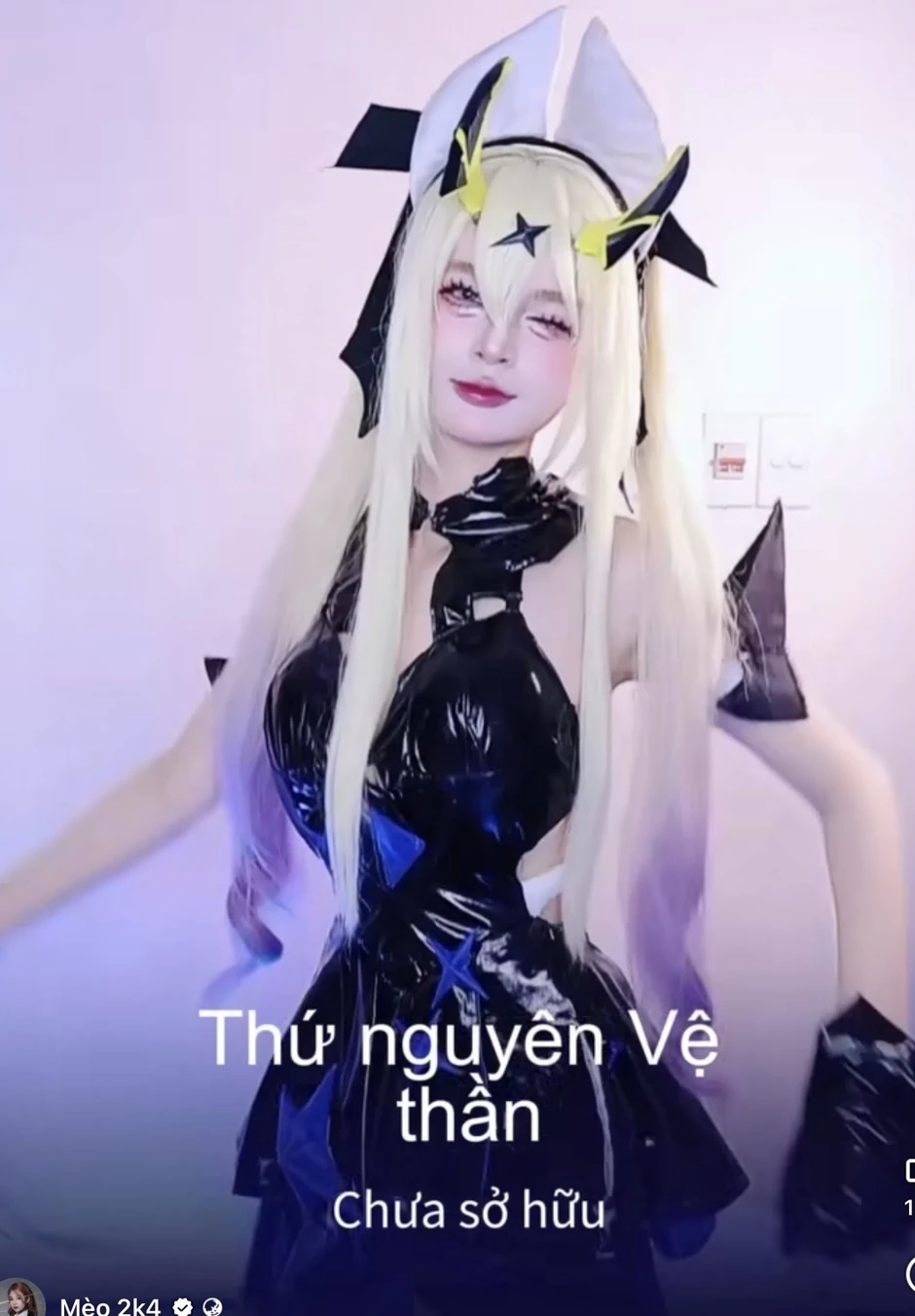 Thứ Nguyên Vệ Thần phiên bản đời thực gọi tên Mèo 2k4, liên tiếp khiến anh em game thủ ngỡ ngàng