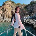 "Bỏng mắt" với vóc dáng U40 đỉnh cao của ca sĩ Diệp Lâm Anh kenhtingame com thumb quot bong mat quot voi voc dang u40 dinh cao cua ca si diep lam anh c2b81776850096679 940w