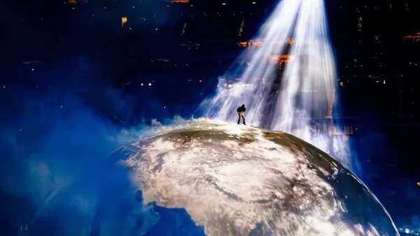 "Gã tồi tuyệt vời" của showbiz bị ghét đến mức bay màu 53 nghìn tỷ mà không bận tâm kenhtingame com thumb quot ga toi tuyet voi quot cua showbiz bi ghet den muc bay mau 53 nghin ty ma khong ban tam 39a81775554905040 940w