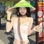 "Thánh check-in" cà phê gây sốt khi thả dáng phố biển kenhtingame com thumb quot thanh check in quot ca phe gay sot khi tha dang pho bien 6baf1775123670023 940w