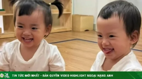 Ảnh sao 11/4: Cặp song sinh nhà Thu Trang cười rạng rỡ kenhtingame com thumb anh sao 11 4 cap song sinh nha thu trang cuoi rang ro 4fa41775869967117 940w