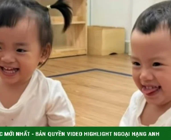 Ảnh sao 11/4: Cặp song sinh nhà Thu Trang cười rạng rỡ kenhtingame com thumb anh sao 11 4 cap song sinh nha thu trang cuoi rang ro 4fa41775869967117 940w