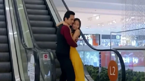 Bóng Ma Hạnh Phúc tình tiết lố bịch chưa từng thấy kenhtingame com thumb bong ma hanh phuc tinh tiet lo bich chua tung thay abdf1775490790458 940w