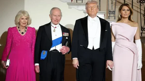 Bức ảnh quyền lực: Vợ chồng Tổng thống Mỹ đón tiếp Vua và Hoàng hậu Anh trong Quốc yến lộng lẫy ở Nhà Trắng kenhtingame com thumb buc anh quyen luc vo chong tong thong m don tiep vua va hoang hau anh trong quoc yen long lay o nha trang 27031777478559869 940w