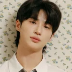 Byeon Woo Seok đơ như robot đang cố thể hiện cảm xúc kenhtingame com thumb byeon woo seok do nhu robot dang co the hien cam xuc cb7f1775997327777 940w