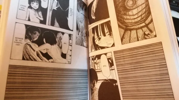 Cạn lời với cách kiểm duyệt manga tại Nga: Che kín bằng "mã vạch", biến trang truyện thành đống gạch đen xì kenhtingame com thumb can loi voi cach kiem duyet manga tai nga che kin bang quot ma vach quot bien trang truyen thanh dong gach den xi 5aa71777405174099 940w