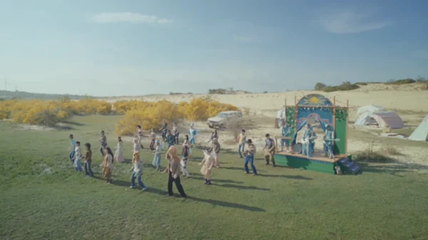 Có 1 Lâm Đồng đẹp nao lòng trong MV của nhóm AKMU kenhtingame com thumb co 1 lam dong dep nao long trong mv cua nhom akmu 92ca1775301159375 940w