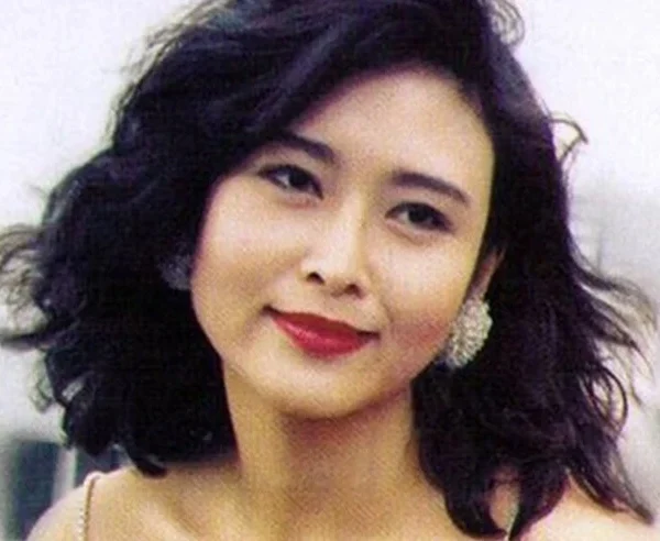 Cuộc đời của nữ hoàng phim 18+ Diệp Ngọc Khanh kenhtingame com thumb cuoc doi cua nu hoang phim 18 diep ngoc khanh 82091775137557397 940w