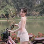 Dạo chơi ở Tuyệt Tình Cốc, bộ ảnh của hot girl bất ngờ viral chóng mặt kenhtingame com thumb dao choi o tuyet tinh coc bo anh cua hot girl bat ngo viral chong mat 6bb11775809926744 940w