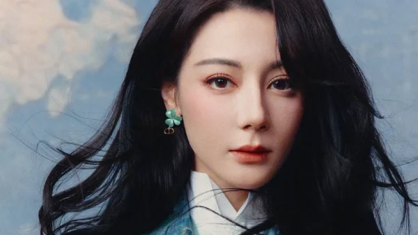 Địch Lệ Nhiệt Ba có biết xấu hổ không vậy? kenhtingame com thumb dich le nhiet ba co biet xau ho khong vay 7e521775726943409 940w